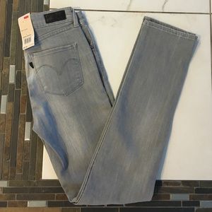{Levi's} Gray Denim Demi Curve Slim Skinny Jean