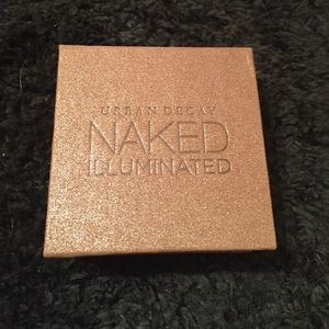 Urban Decay Naked Illuminated