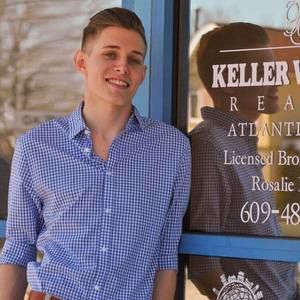 Meet your Posher, Kyle