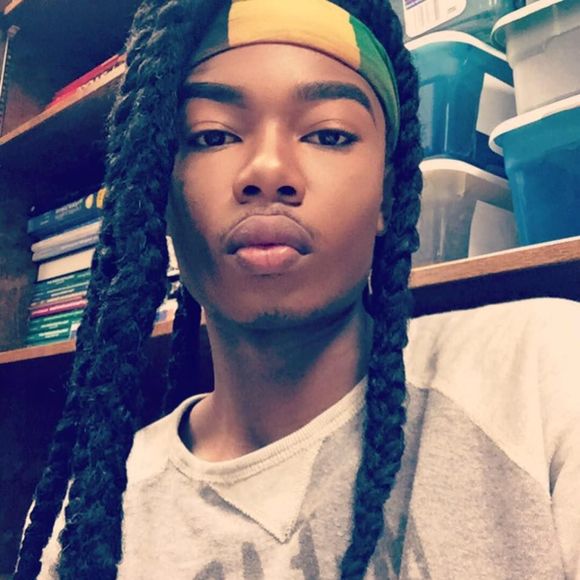 Meet your Posher, Chris