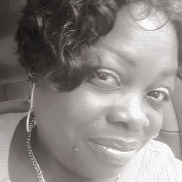 Meet your Posher, Khadijah - Picture 1 of 1