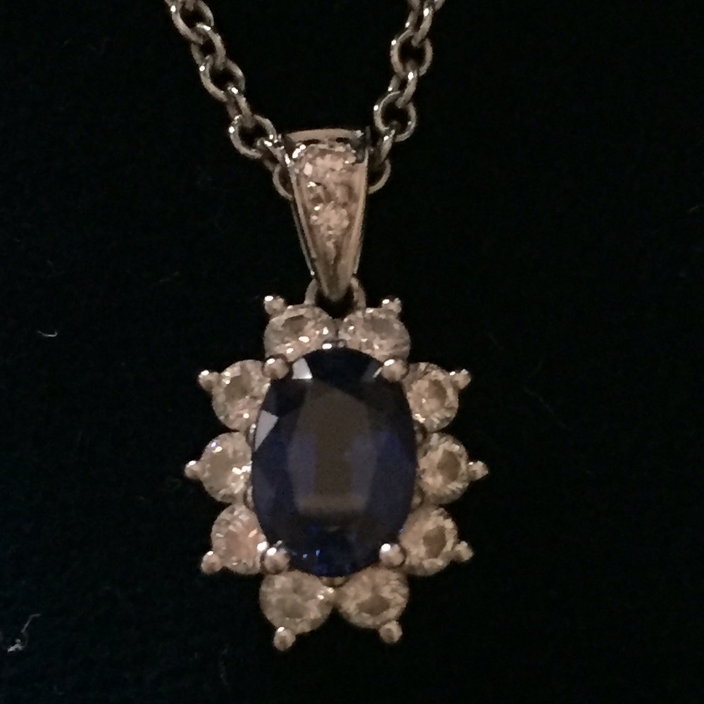 💥SOLD💥Tiffany & Co Sapphire & Diamond 18k