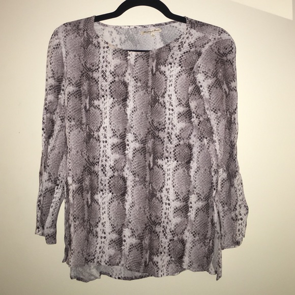 3/4 length snake skin print dress shirt