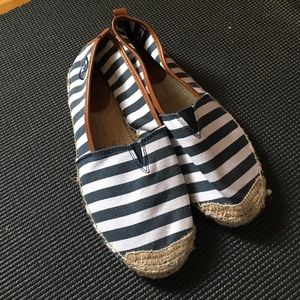 Michael Kors flats