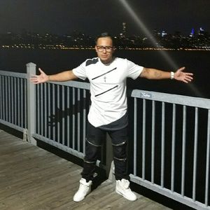 Meet your Posher, Josh