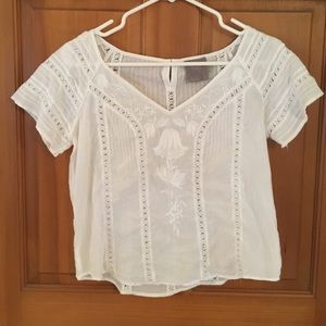Anthropologie Blouse embroidered size 0