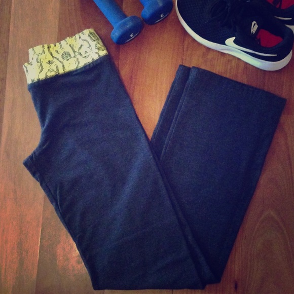 Yoga pants