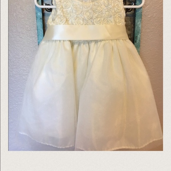 Beautiful ivory silk dress!