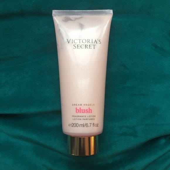 Victoria's Secret Lotion Dream Angels Blush Scent