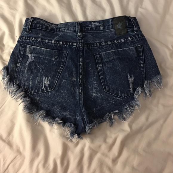 One teaspoon shorts - Picture 2 of 3