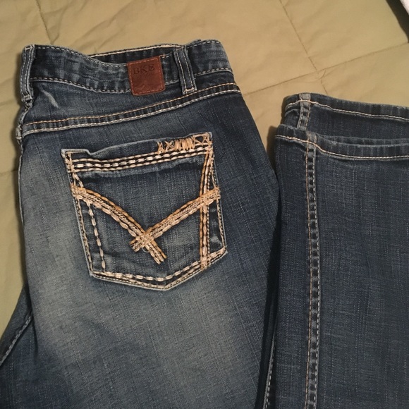 BKE Kate Boot jeans - size 31 - length 33 1/2