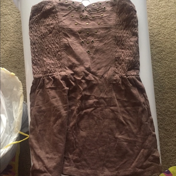 3 shirts - Picture 3 of 4