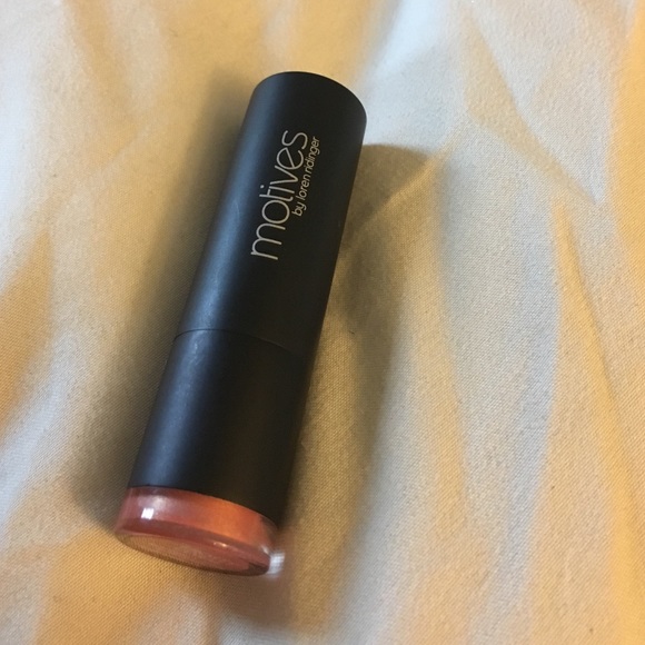 Motives Rich Lipstick