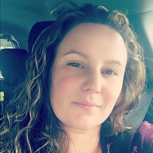 Meet your Posher, Michele