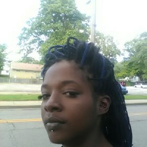 Meet your Posher, Laquita