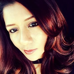 Meet your Posher, Beatriz