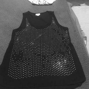 Hi lo tank with studding