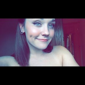 Meet your Posher, Cassy