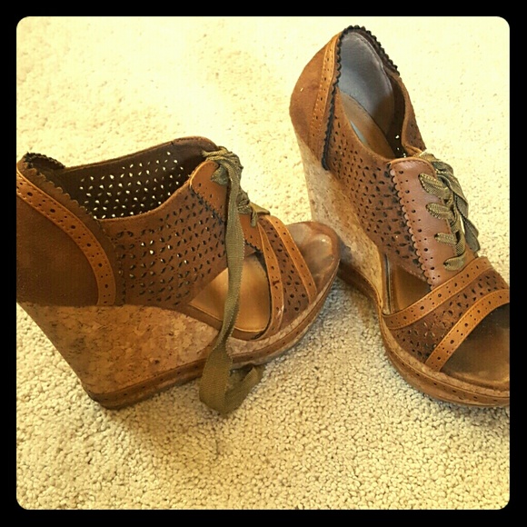 Not Rated wedge shoe