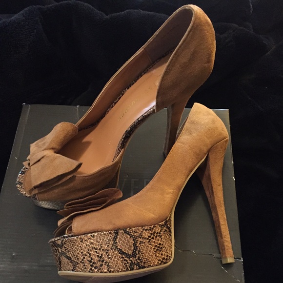 💥Reduced💥💥Brown ultra suede stiletto pump - Picture 4 of 4