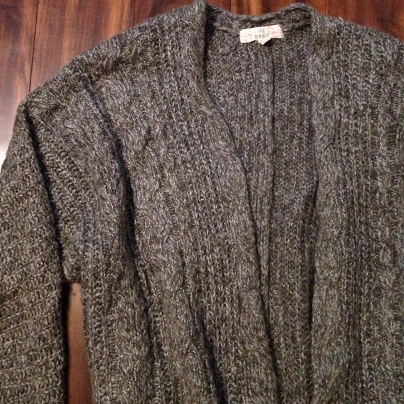 Gray Sweater Cardigan - Picture 3 of 4