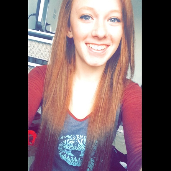 Meet your Posher, Camie - Picture 1 of 1