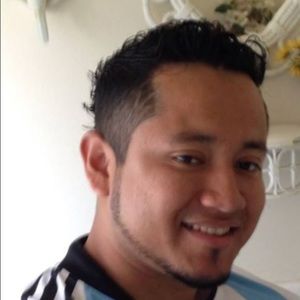 Meet your Posher, Carlos