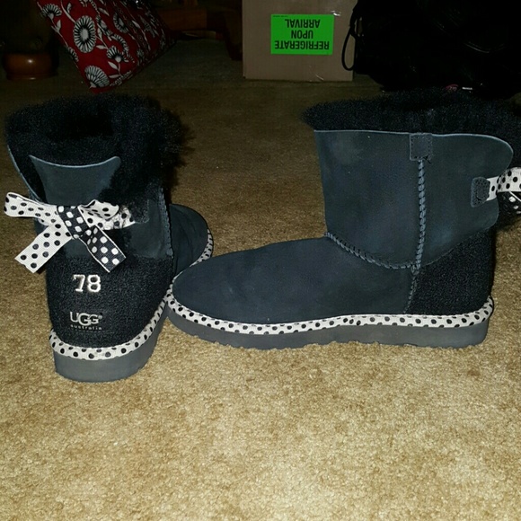 UGG