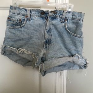 High Waisted Levi Shorts