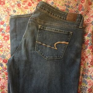 American Eagle Stretch jeans size 14 short.