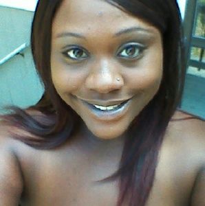 Meet your Posher, Tiffany