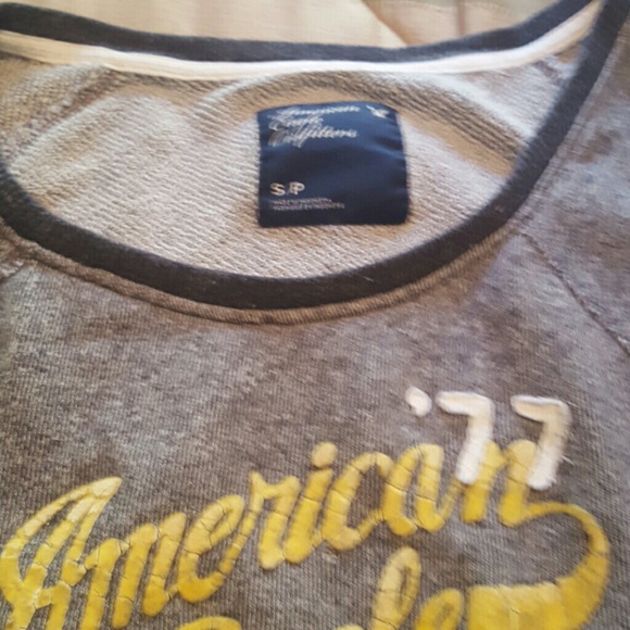 American Eagle long sleeve shirt - Picture 2 of 3