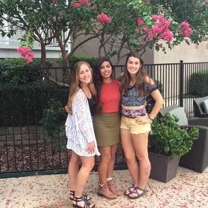 Meet your Posher, Kayla