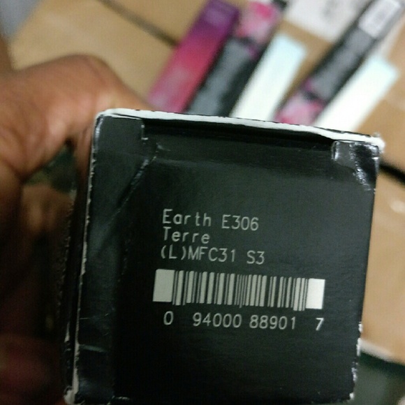 Liquid foundation