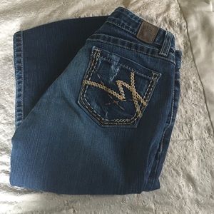 Buckle Kate jeans size 27 inseam 29 1/2