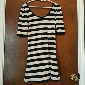 Forever 21 Black and Cream Bodycon Dress