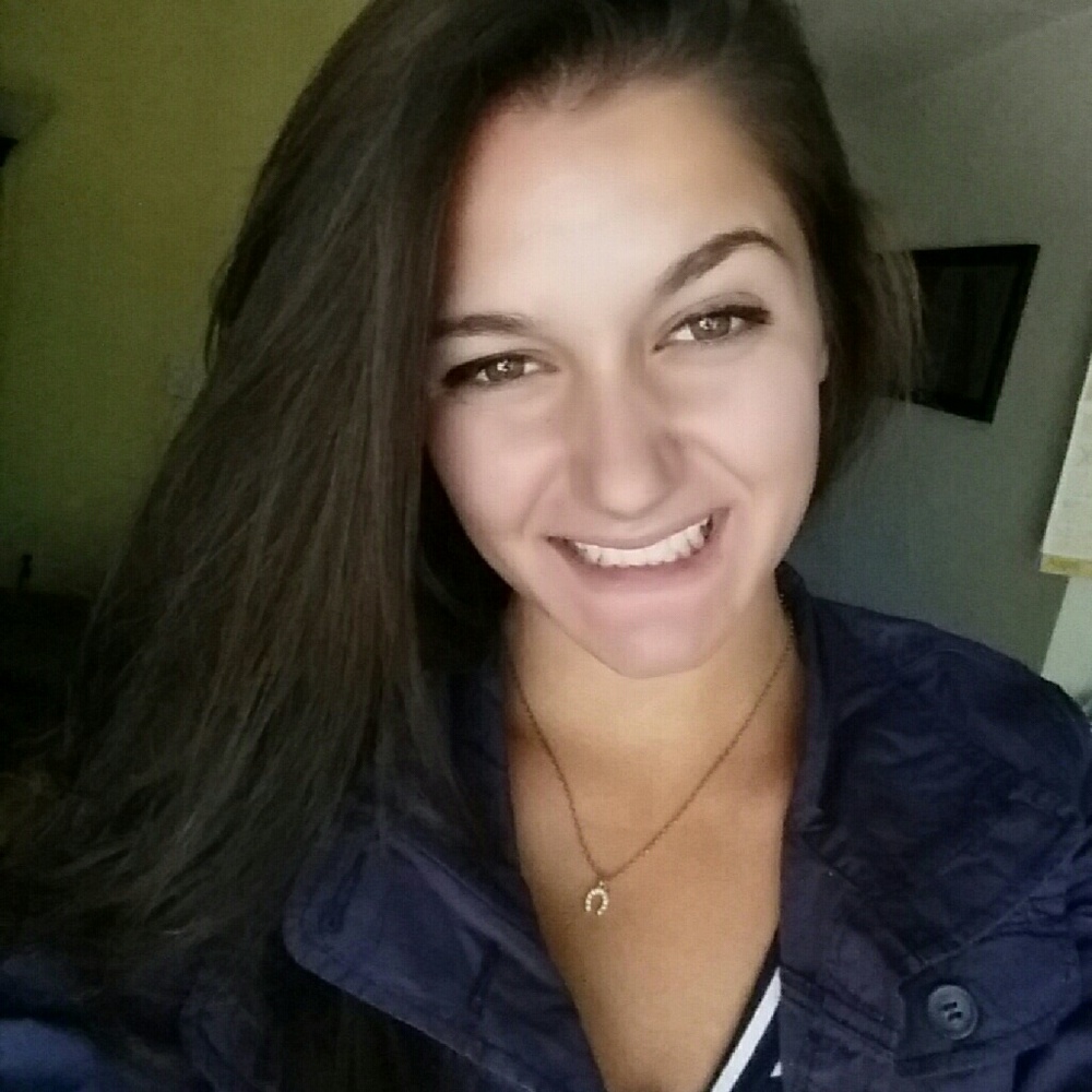 Meet your Posher, Devin