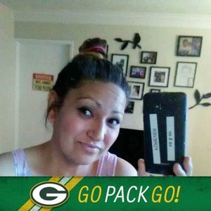 Meet your Posher, Alexandra