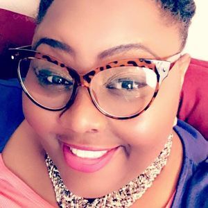 Meet your Posher, Dinah