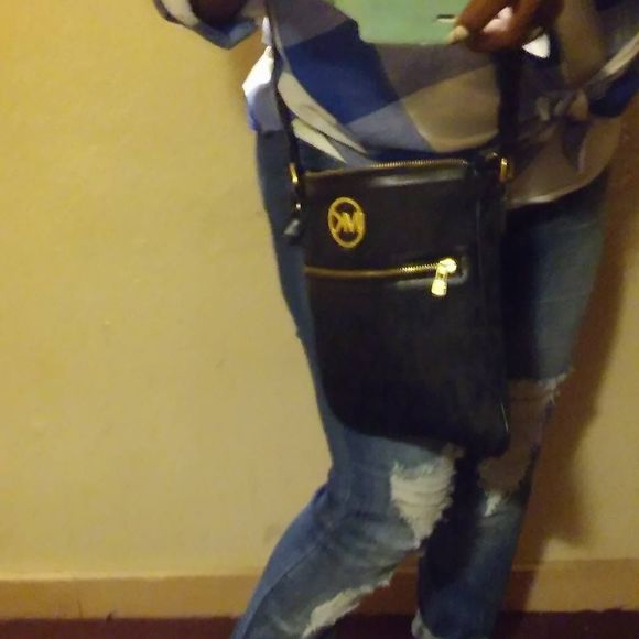 Meet your Posher, Tonia