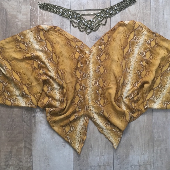 Intermix blouse