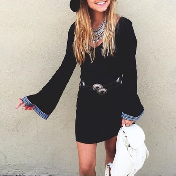 ❎SOLD❎ 💯 LF Dress - Picture 2 of 3