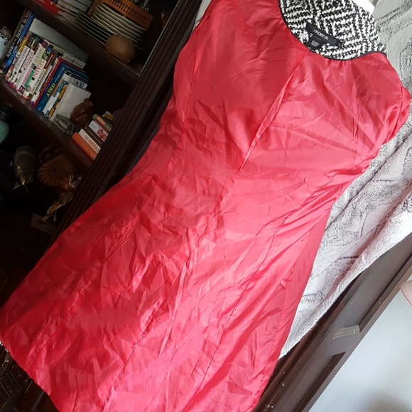 Coat - Picture 2 of 2