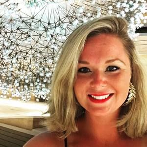 Meet your Posher, Jillian