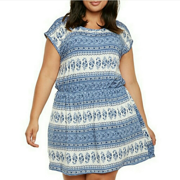 Dresses & Skirts - Plus size dress with elastic waistband NWT