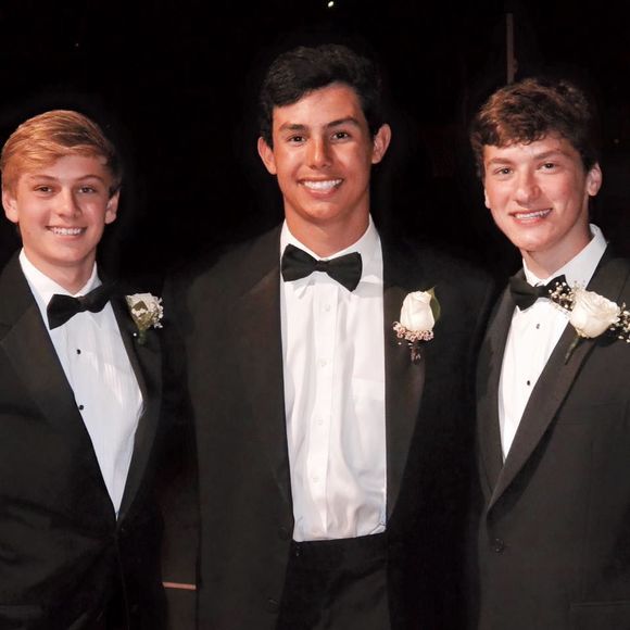 Meet your Posher, Christian