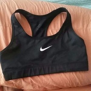 NWOT Black Nike Sports Bra