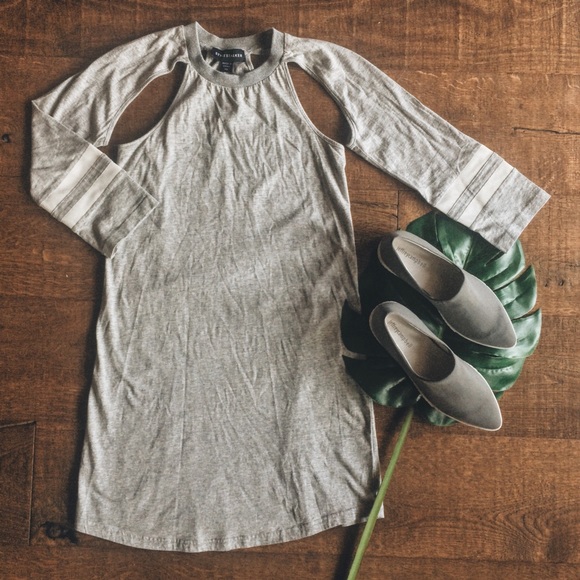 Dusky Daisy Dress