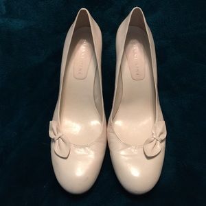 Gianni Bini pumps. 9.5