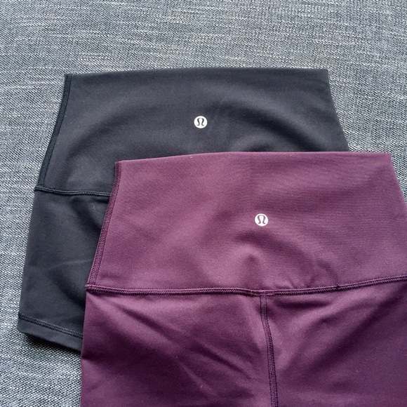 Lululemon workout shorts in Black ! 💜